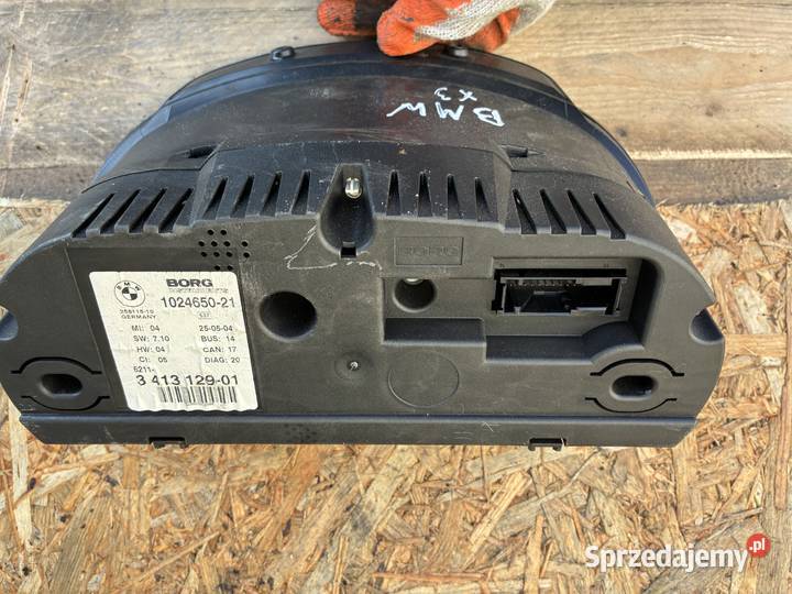 Licznik Zegar Bmw X3 30B UK osobowe Wisznice