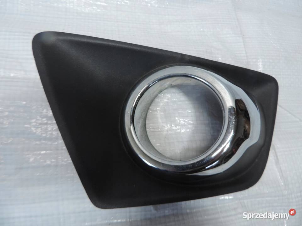 Ford Ecosport kratka zderzaka halogenu prawa