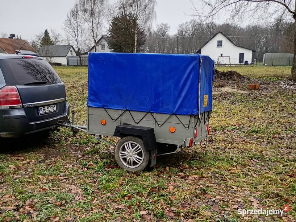 Przyczepka samochodowa sam z plandeką przyczepa Rok produkcji 2000 małopolskie Szczucin
