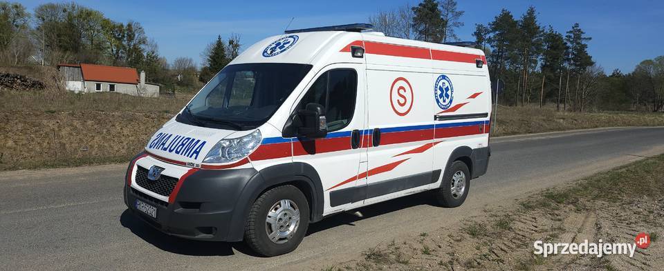 Anbulans peugeot Boxer 30 hdi przejscie Salon PL warmińsko-mazurskie