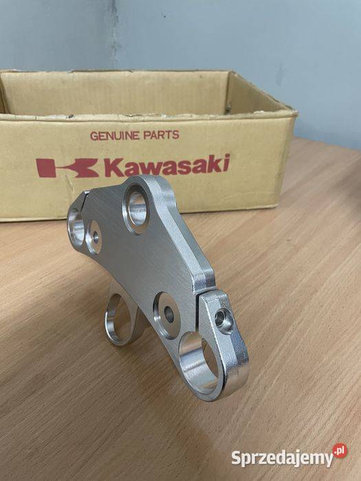 Nowa oryginalna półka górna kawasaki zl 600