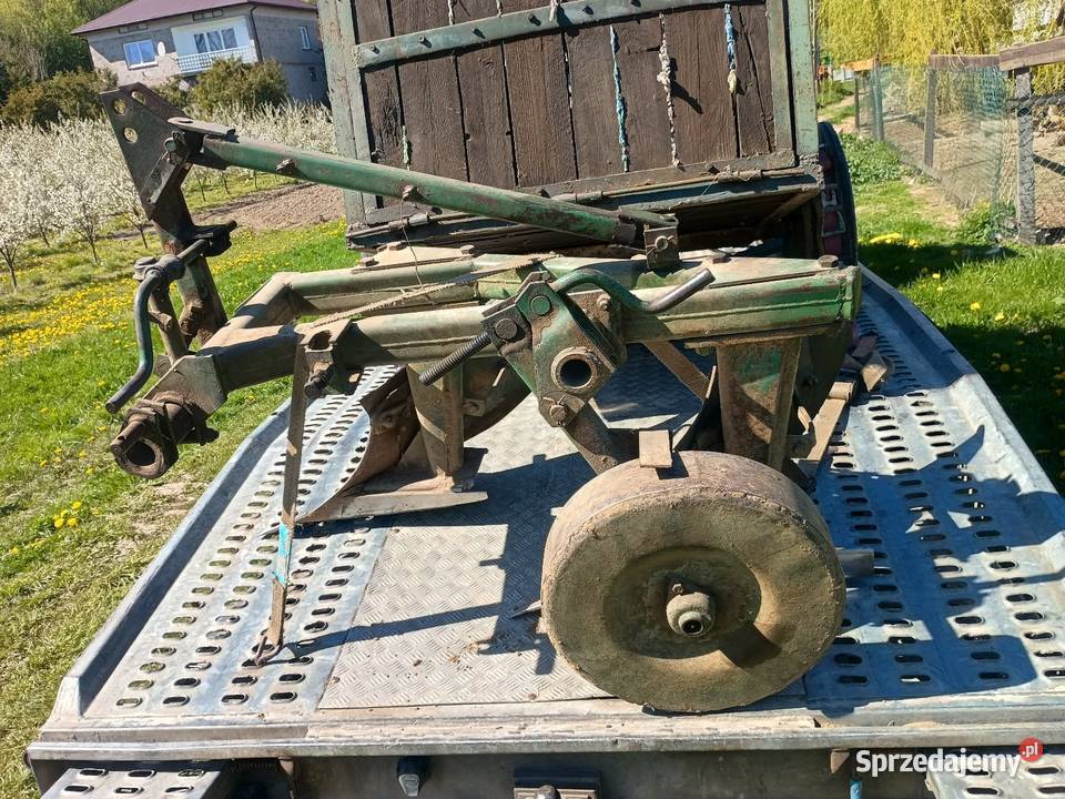 Pług 2 skibowy Unia Grudziądz nieuszkodzony Chobrzany