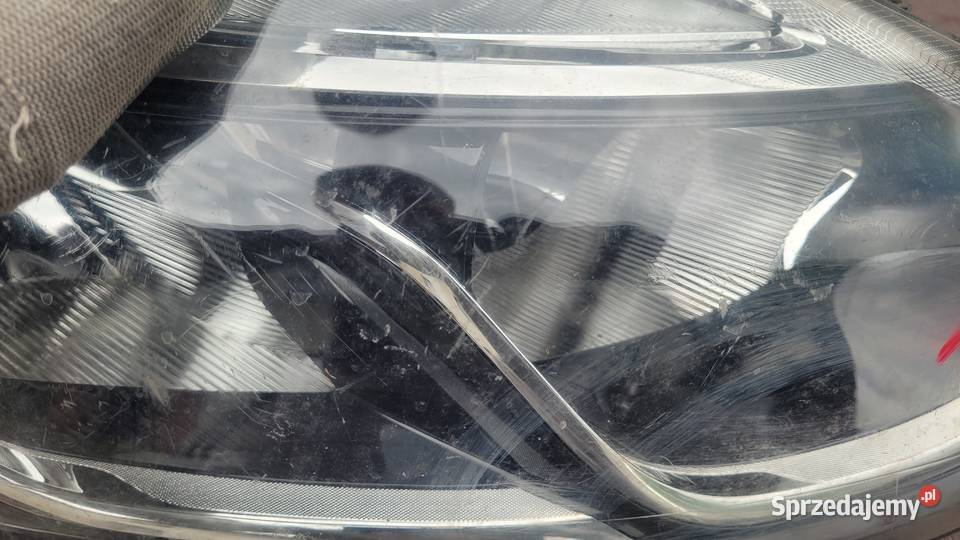 RENAULT CLIO IV 4 LAMPA PRAWA REFLEKTOR PRAWY Ruda Śląska