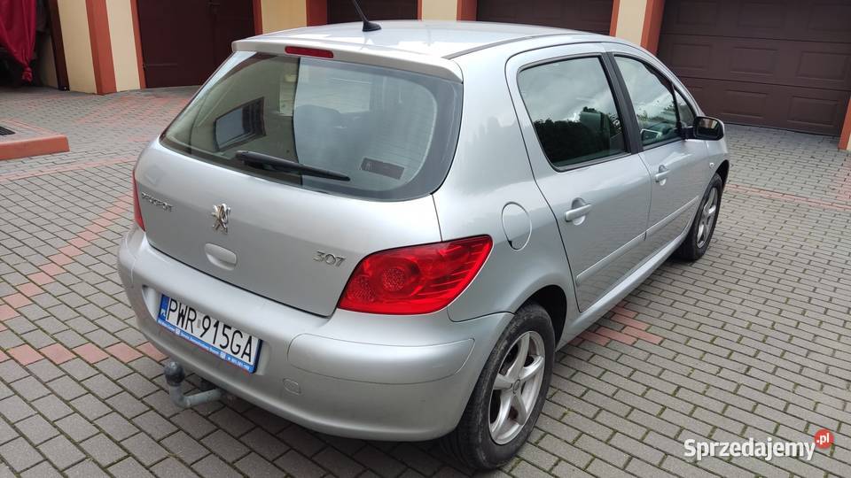 Peugeot 307 1600ccm 109 lpg 7l na 100 srebrny na Orzechowo