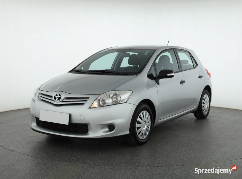 Toyota Auris 13 Dual VVTi manualna Piaseczno
