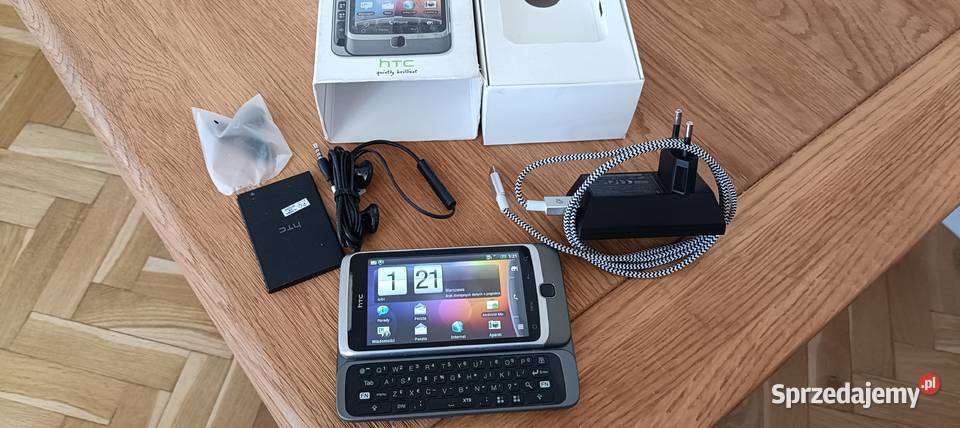 Ładny kultowy HTC Desire Z bez simloca Komplet HTC mazowieckie Warszawa