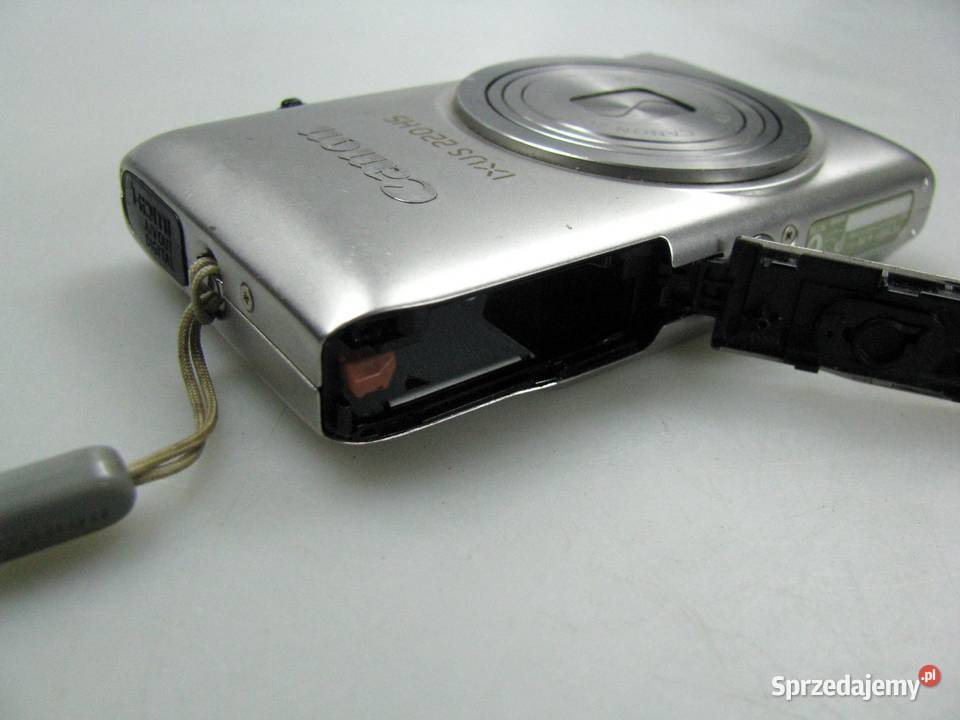 CANON IXUS 220 HS 121MPIX APARAT CYFROWY DIGITAL Aparaty Brody sprzedam