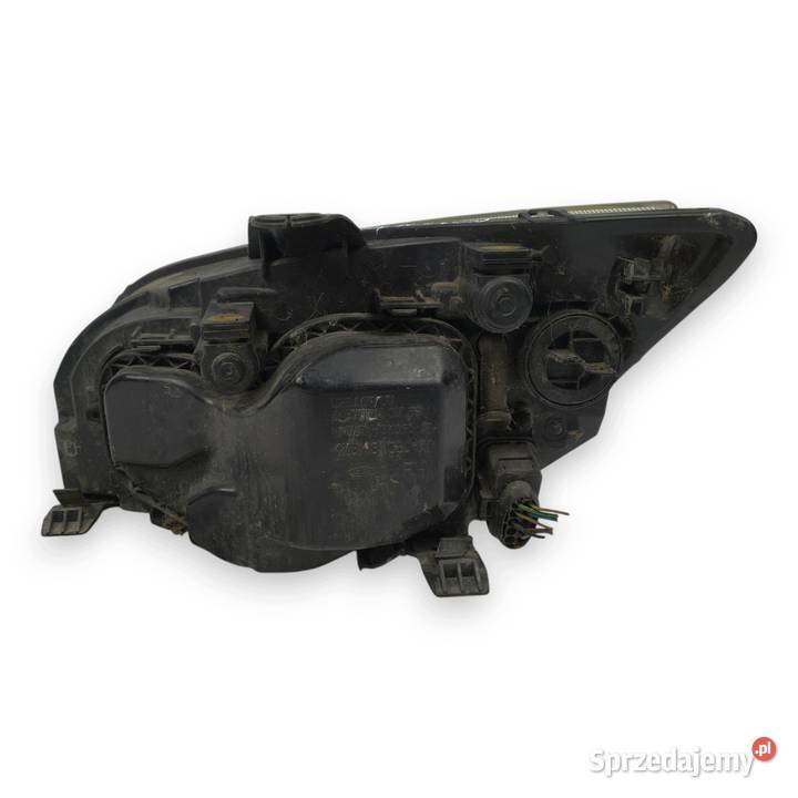 LAMPA PRAWA Ford Focus II mk2 20042007 prawy osobowe Lampy przednie Chełm