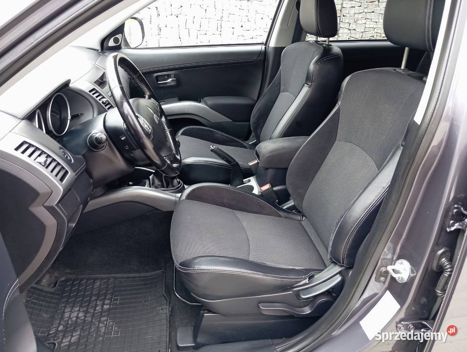 Mitsubishi Outlander LIFT 20d 140 4x4 7 osobowy SUV Kozy sprzedam