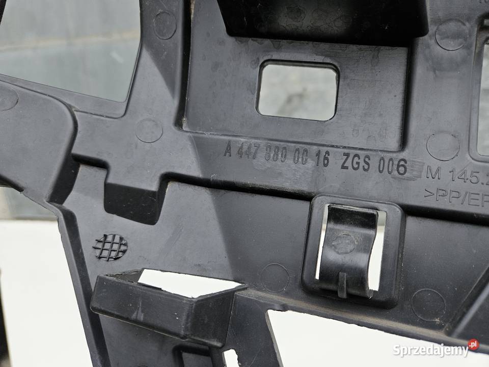 MERCEDES VITO VKLASA 447 ŚLIZG LEWY ZDERZAKA Międzychód