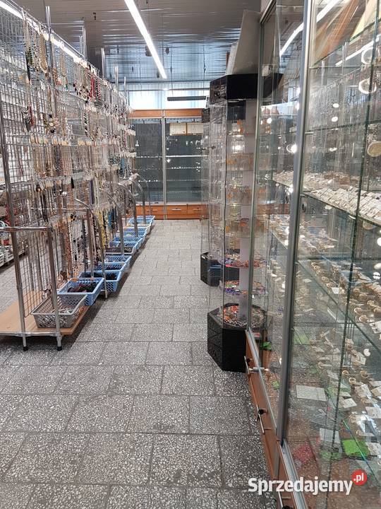 Sprzedam sklep z biżuterią towarem i Suwałki
