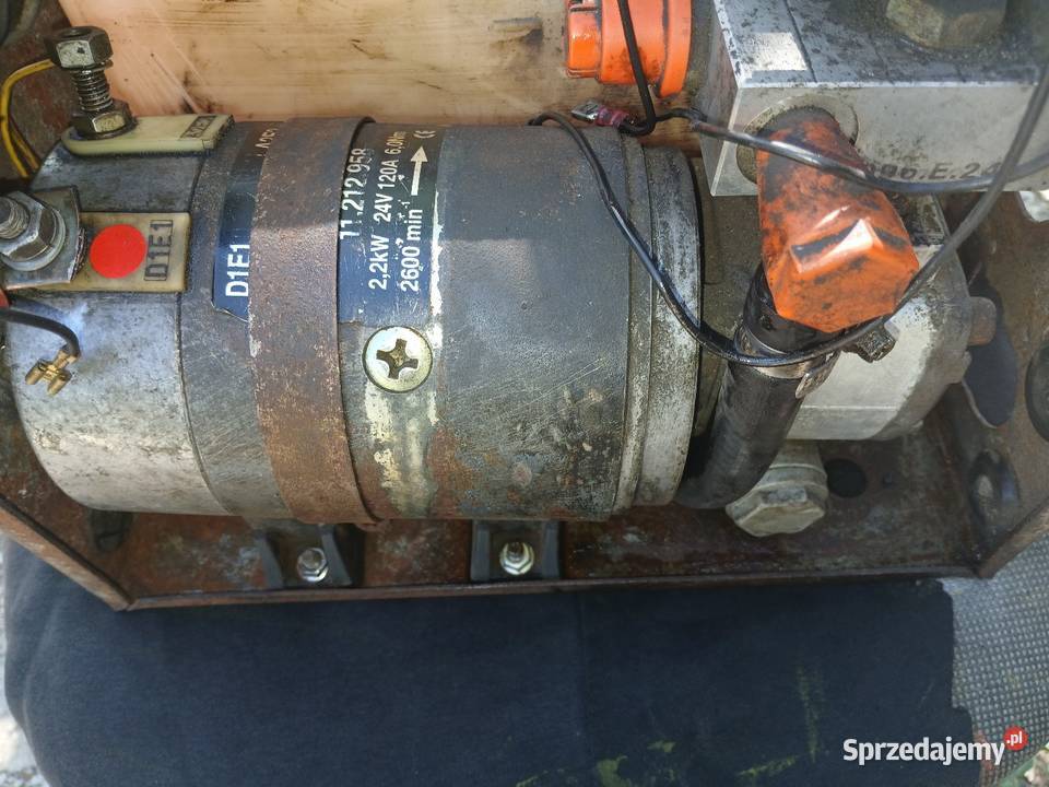 Pompa hydrauliczna wywrotu 24v Kielce sprzedam