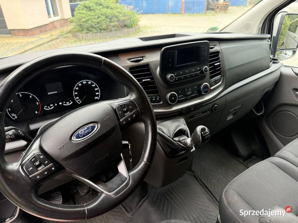 Wynajem busów 9cio osobowych z kierowcą bez Ford małopolskie auto wynajem