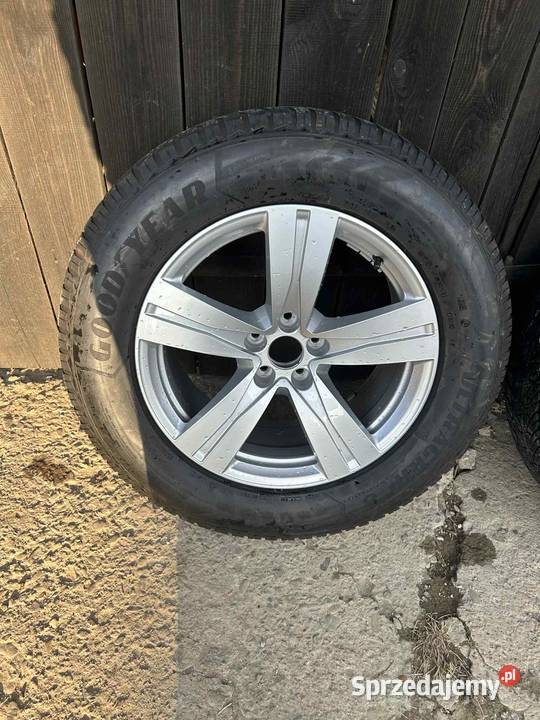 Felgi AUDI 5x112 18 ET 25 Q7 Q5 Q3 A4 B8 B9 A5 Czermna