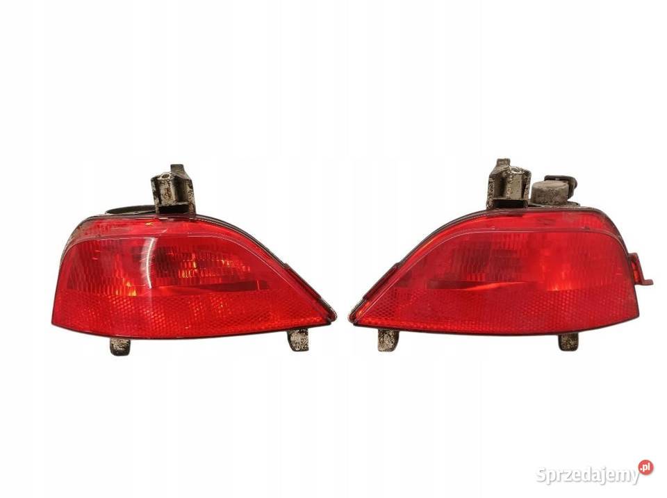 LAMPA TYŁ KOMPLET HALOGENY W ZDERZAK Dacia Logan