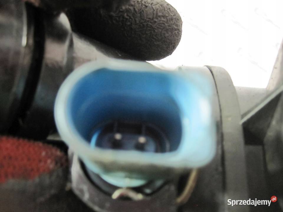 AUDI A4 20B ALT 05r 166 obudowa termostatu