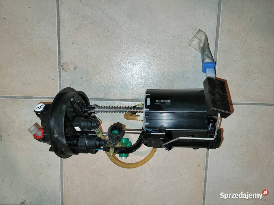 Pompa paliwa do VOLVO XC 60 I 25 32 0817 osobowe Konin sprzedam
