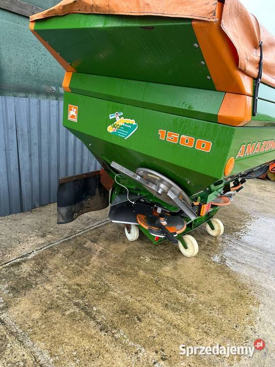 Rozsiewacz Amazone M Maxis 1500 Płonne
