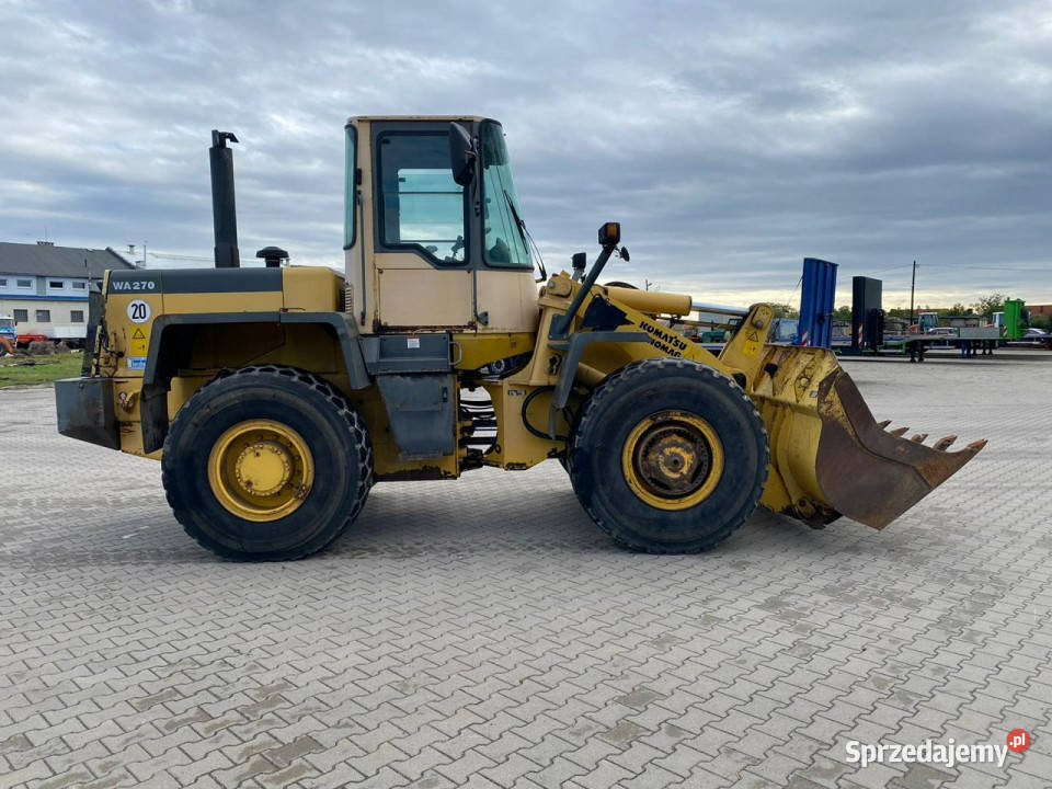 duża kołowa Komatsu Komatsu WA 2703 ładowarka Głogówek