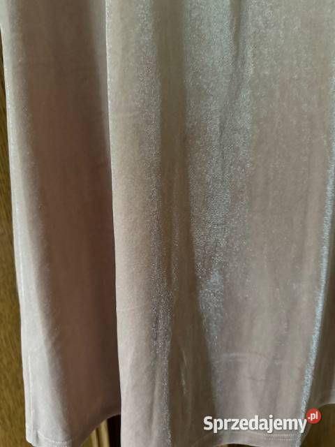 Sukienka beżowa M z weluru delikatna elegancka Spódnice i sukienki Częstochowa sprzedam