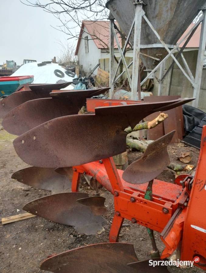 Pług 3 skibowy obracany kverneland Opatów