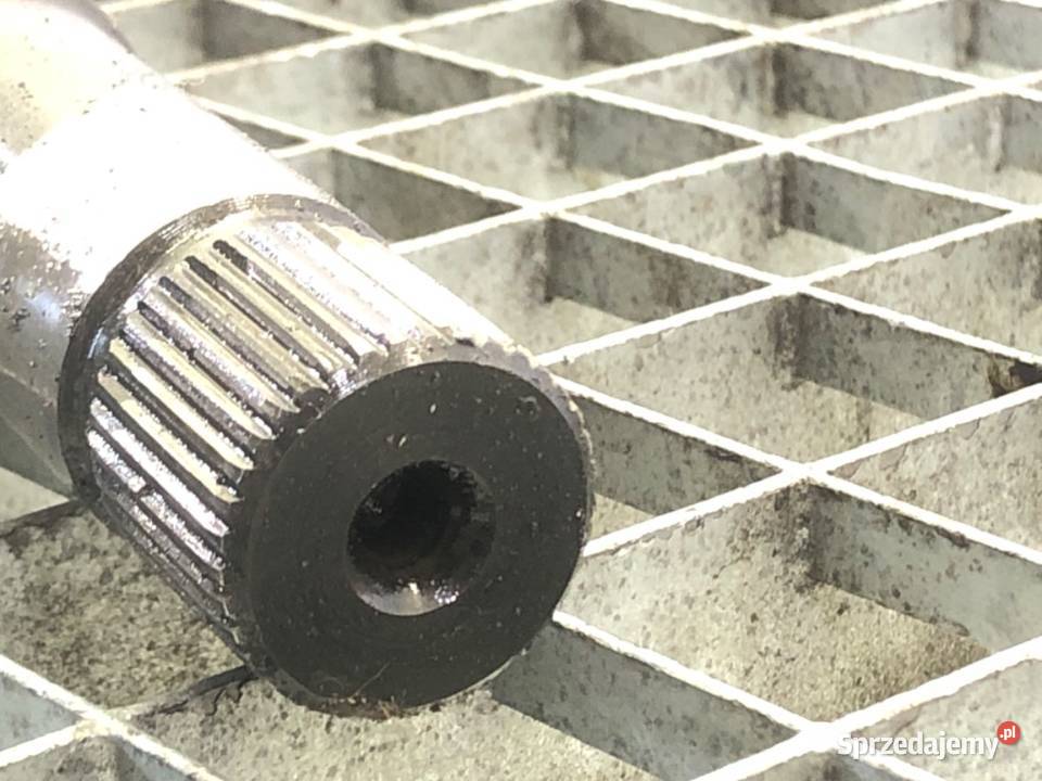 PÓŁOŚ PRAWY PRZÓD CITROEN C8 20 107 PRZEGUB