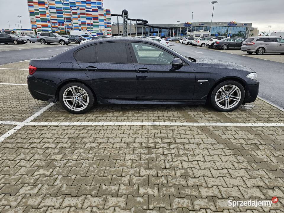 BMW Seria 5 525d xDrive Warszawa