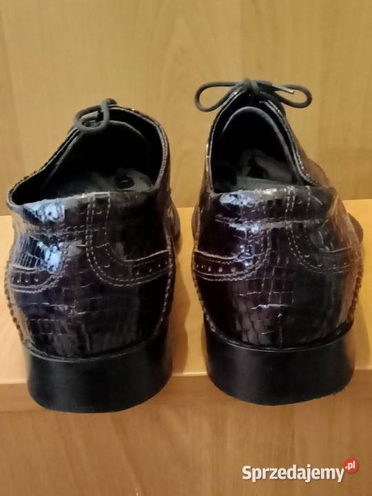 Półbuty włoskie skórzanelakierowane