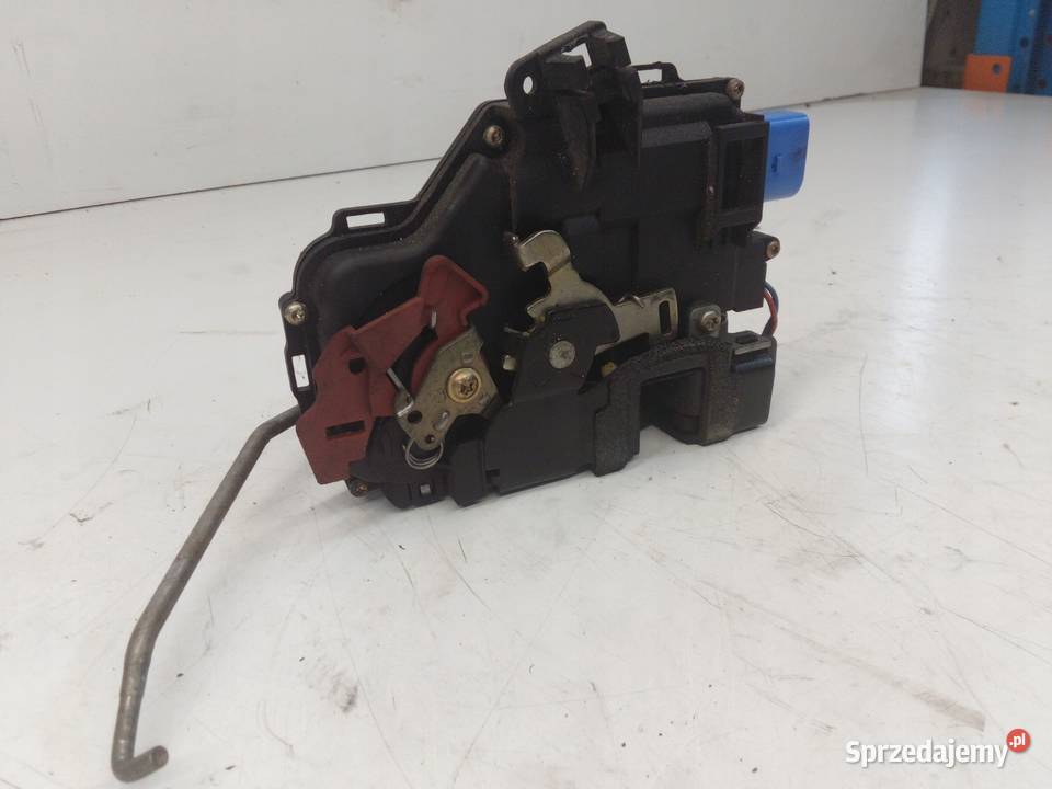 ZAMEK DRZWI LEWY PRZÓD AUDI A8 D3 4E2837015 7