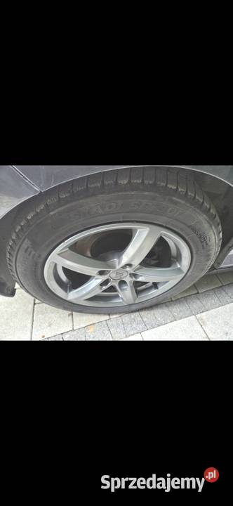 BMW seri 1 welurowa tapicerka Domaszczyn