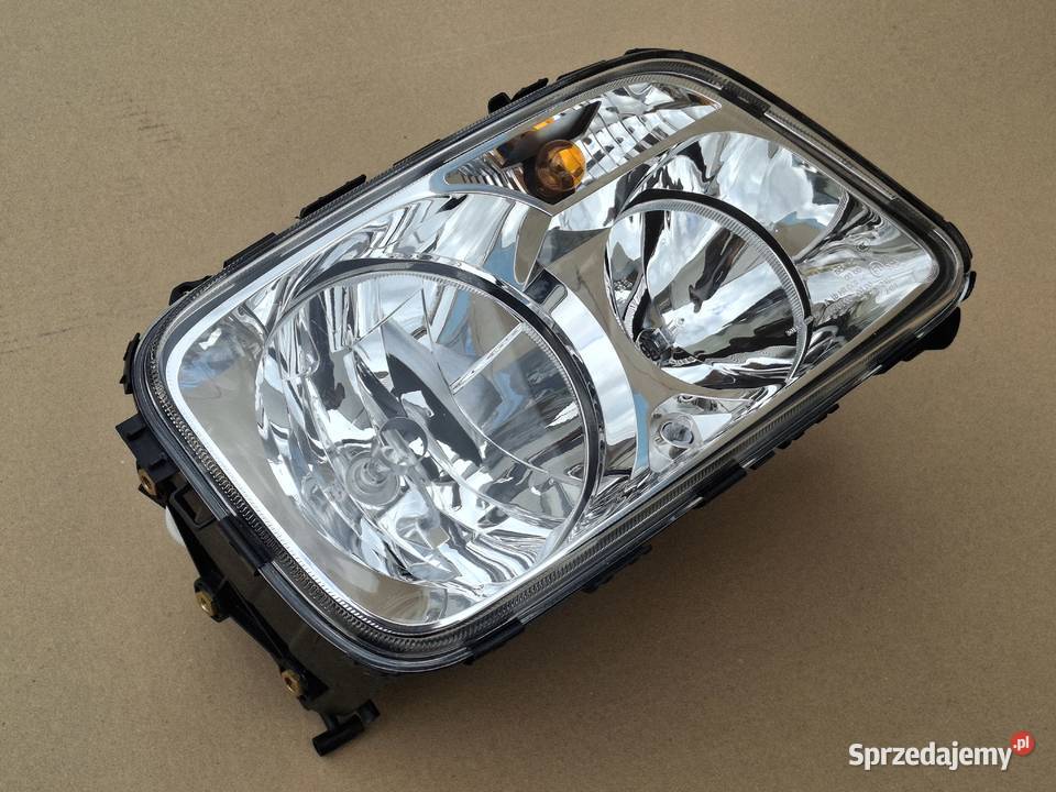 MERCEDES ACTROS MP3 REFLEKTOR PRAWY LAMPA PRAWA Bieleń