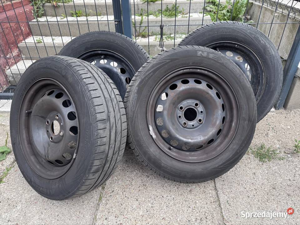 Felgi 14 4x98 Fiat 500 z oponami stalowe
