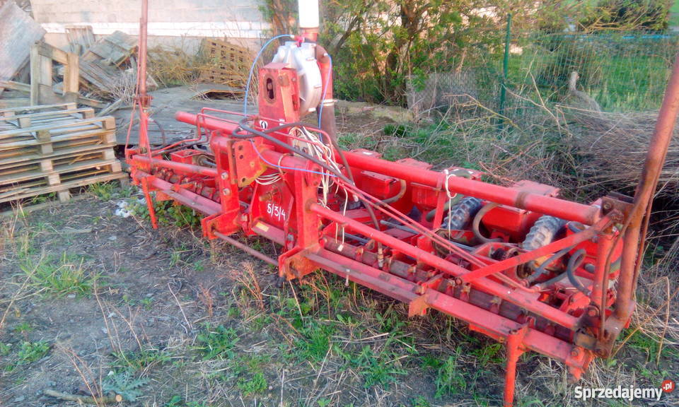 Siewnik do kukurydzy Becker Areomat 8 rzędowy wielkopolskie Pniewy