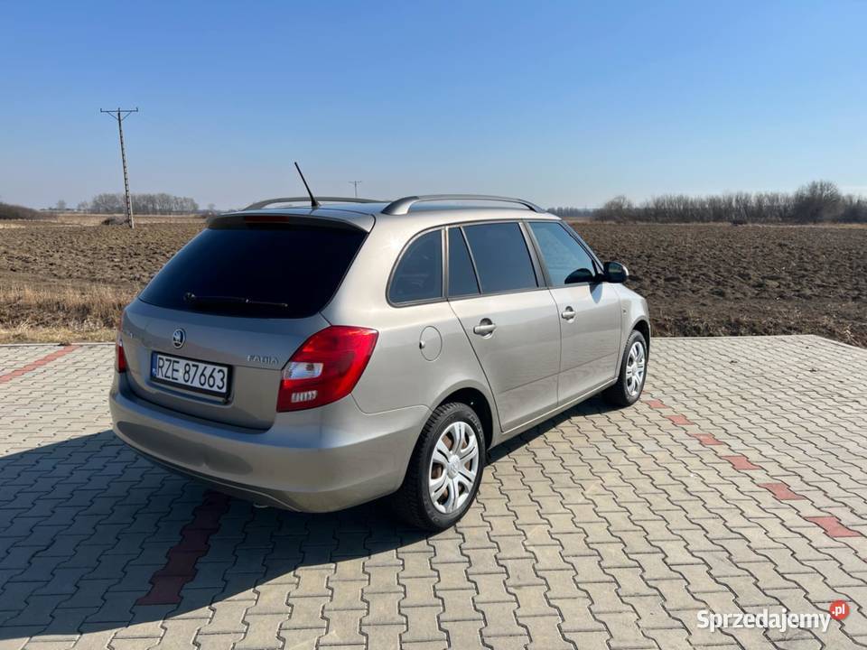 Skoda fabia 12 2014r możliwa zamiana na busa Rzeszów