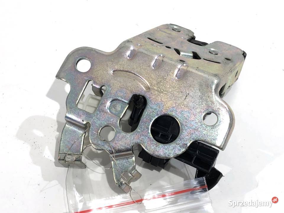 ZAMEK KLAPY TYŁ SKODA OCTAVIA III Kombi