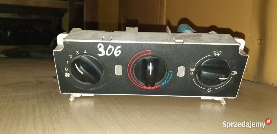 Panel nawiewu pegueot 306