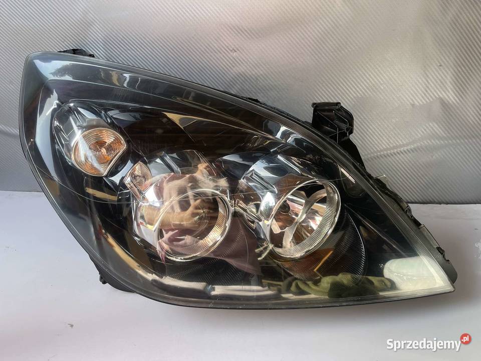 OPEL VECTRA C LIFT PRAWA LAMPA PRZÓD Ostroróg