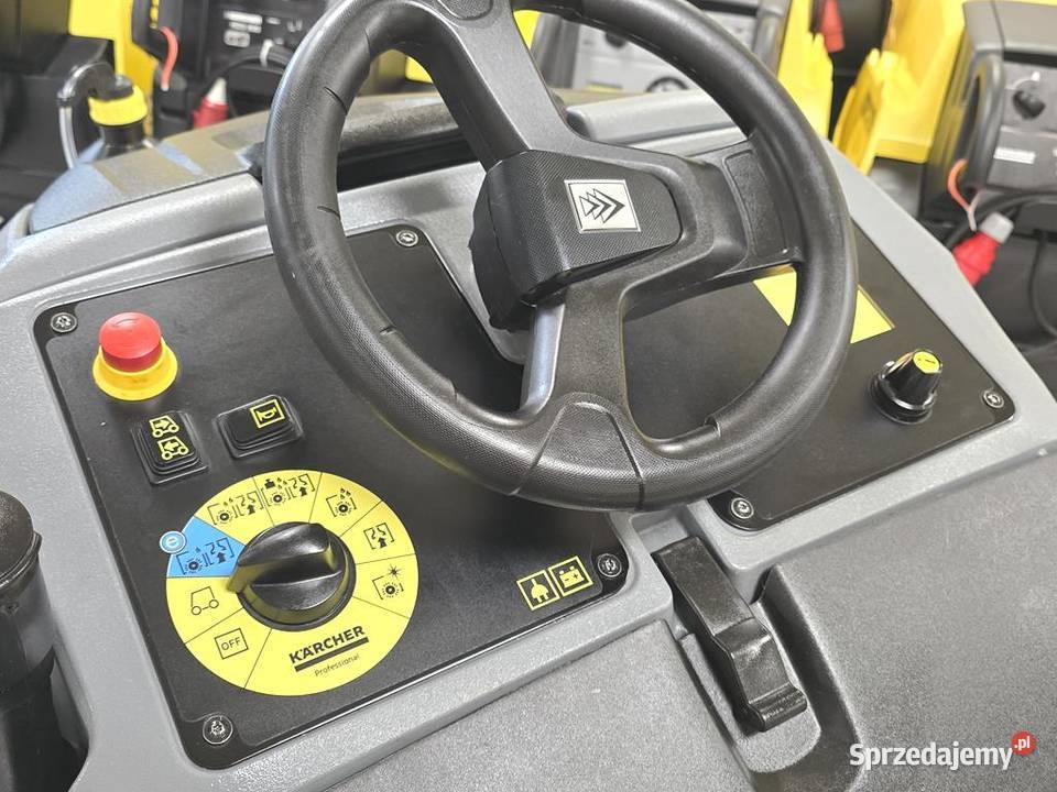 Szorowarka Kompaktowa KARCHER B 95 RS 290 godzin Pozostałe Zduny sprzedam