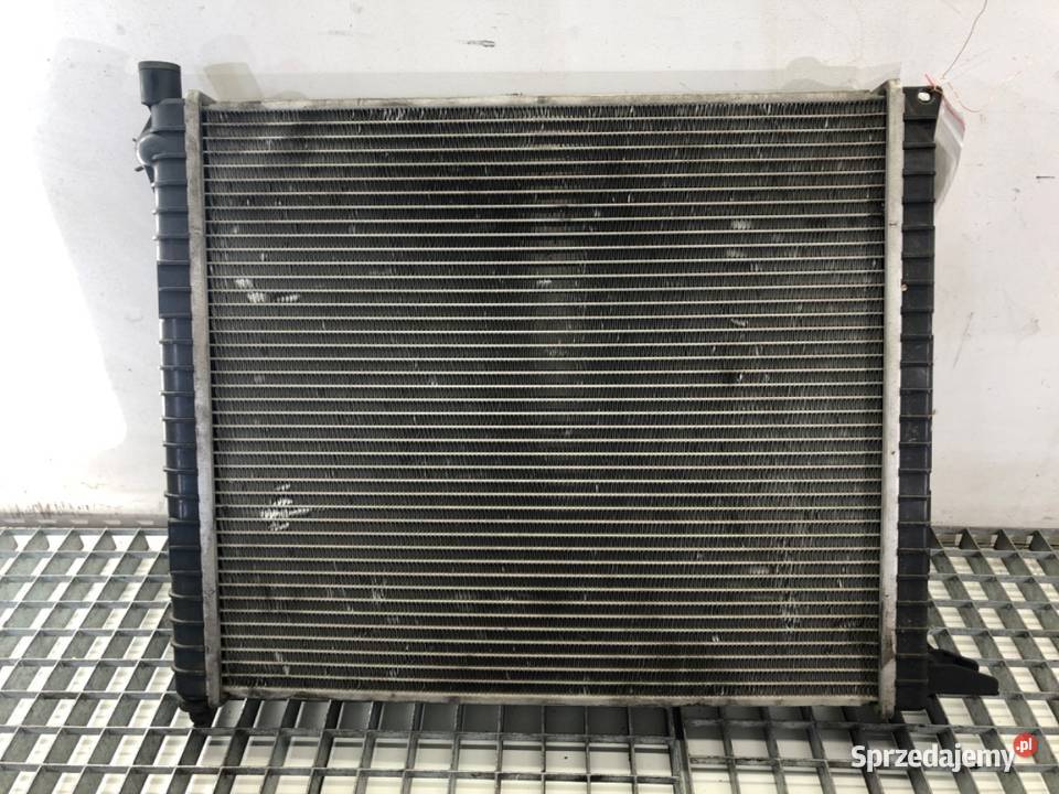 CHŁODNICA WODY LAND ROVER FREELANDER I 20 98 osobowe Chłodnie wody