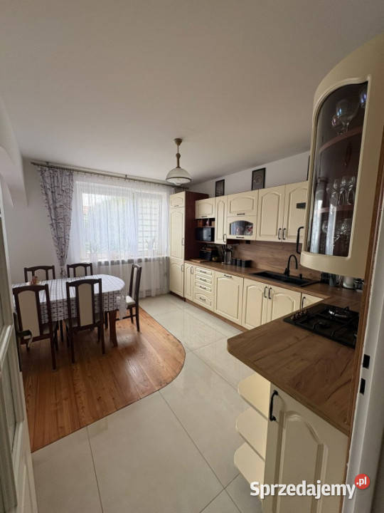 Sprzedam dom jednorodzinny piwnica Busko-Zdrój