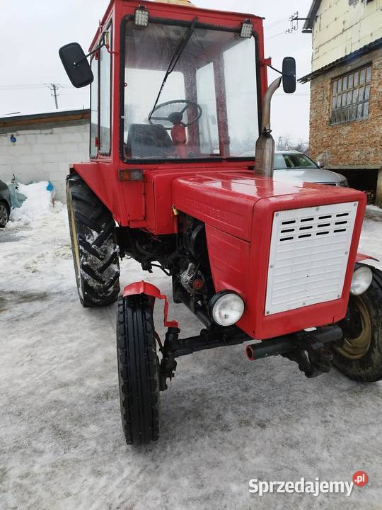 Sprzedam ciągnik zarejestrowany opłaty 2027 Średnia Wieś