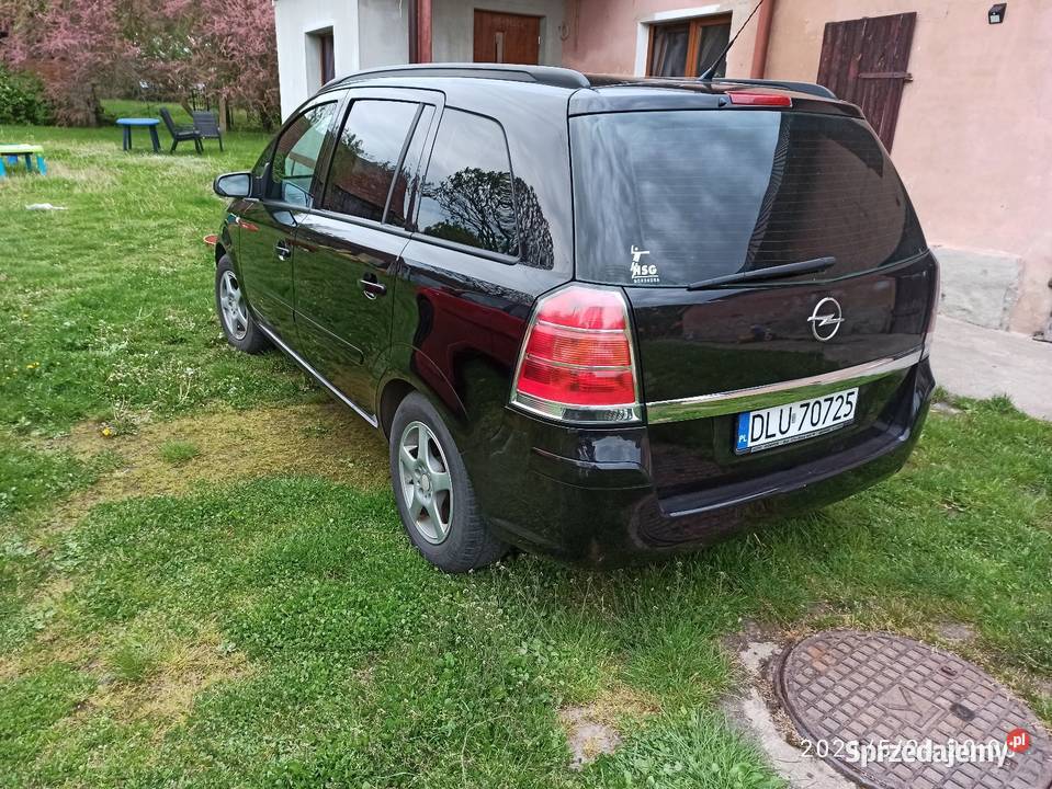 Opel Zafira B 18 LPG 7 osób hak Ścinawa