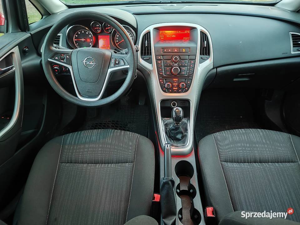 Opel Astra J 14TB sprzedam