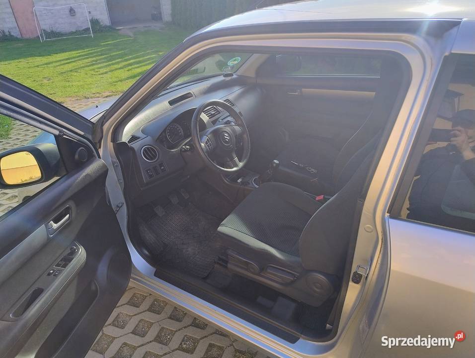 Sprzedam Suzuki Swift 13 2009r Rok produkcji 2009