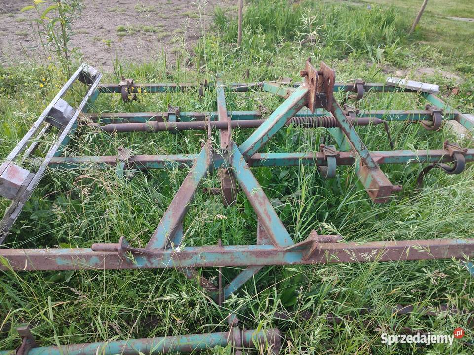 Kultywator pług rozsiewacz nieuszkodzony Agregaty Kluki