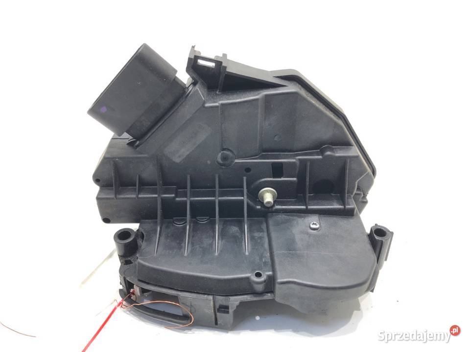 ZAMEK DRZWI LEWY PRZÓD FORD FOCUS III Hatchback Motoryzacja