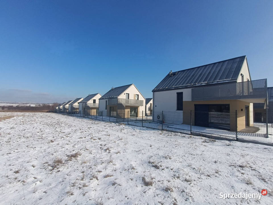 sprzedaży domu wolnostojącego Kielce Miętowa Liczba pokoi 4