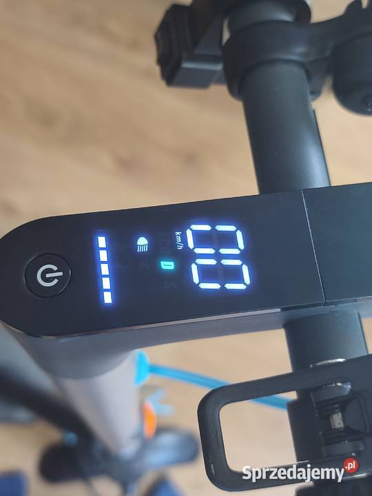 Hulajnoga elektryczna motus Poznań
