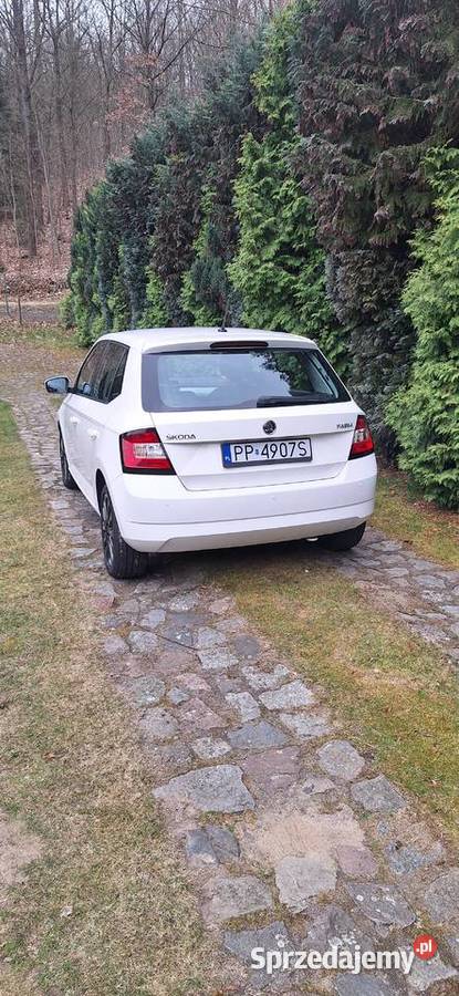 Skoda Fabia 2017 65 wyposażenie niski przebieg wielkopolskie Piła sprzedam