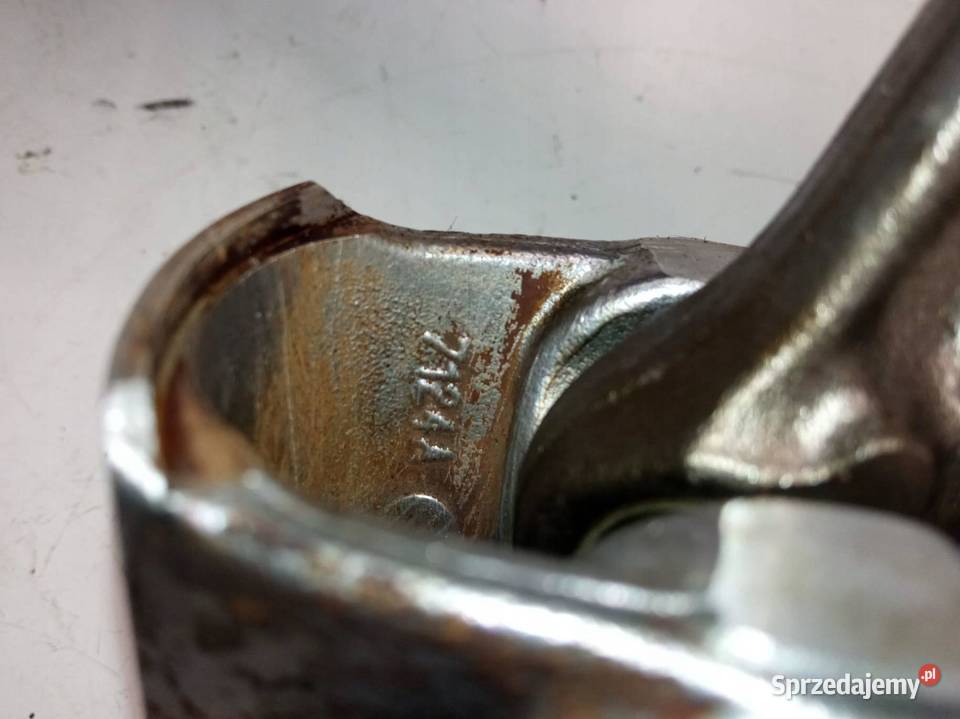 TŁOK KORBOWÓD 7124A 12 TSI Skoda Rapid I sprzedam